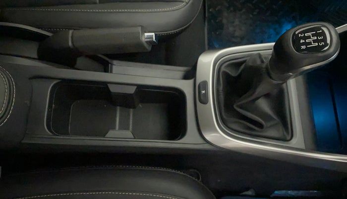 2021 Tata ALTROZ XZ PLUS PETROL, Petrol, Manual, 13,520 km, Gear Lever