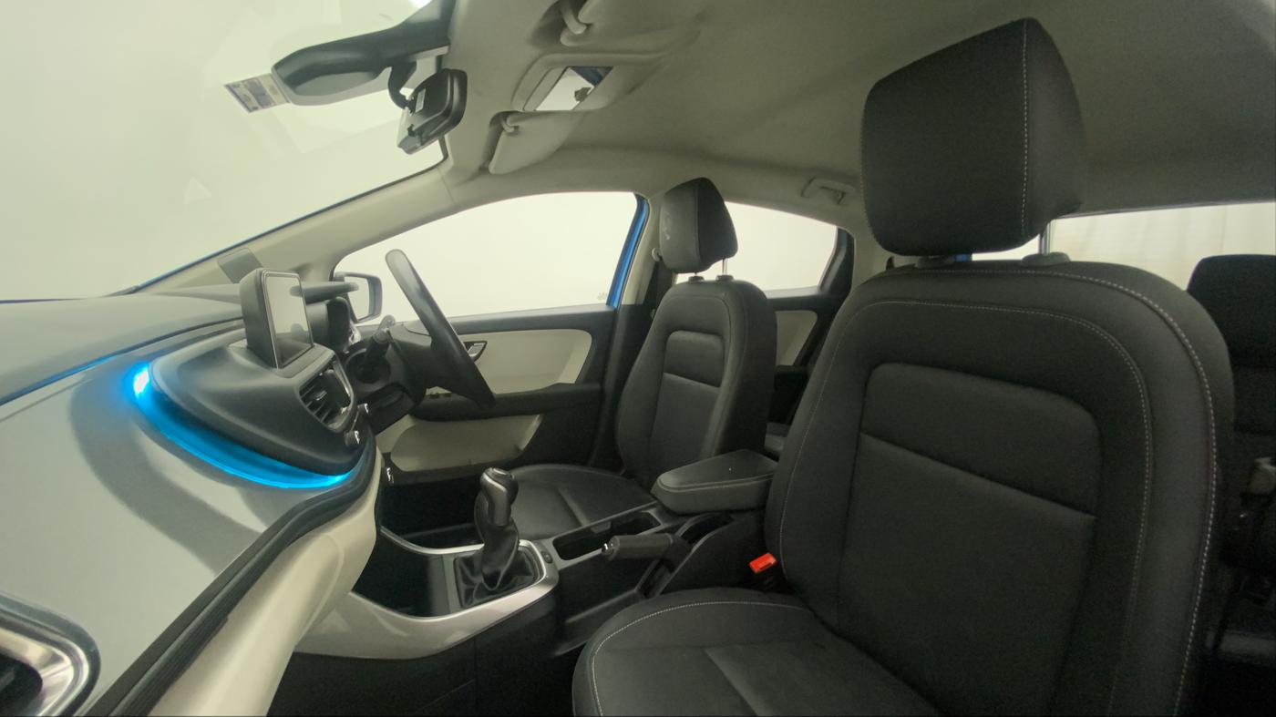 2021 Tata ALTROZ XZ PLUS PETROL, Petrol, Manual, 13,520 km, Right Side Front Door Cabin