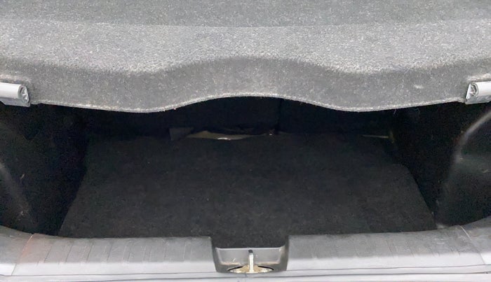 2016 Maruti Baleno ZETA PETROL 1.2, Petrol, Manual, 60,657 km, Boot Inside