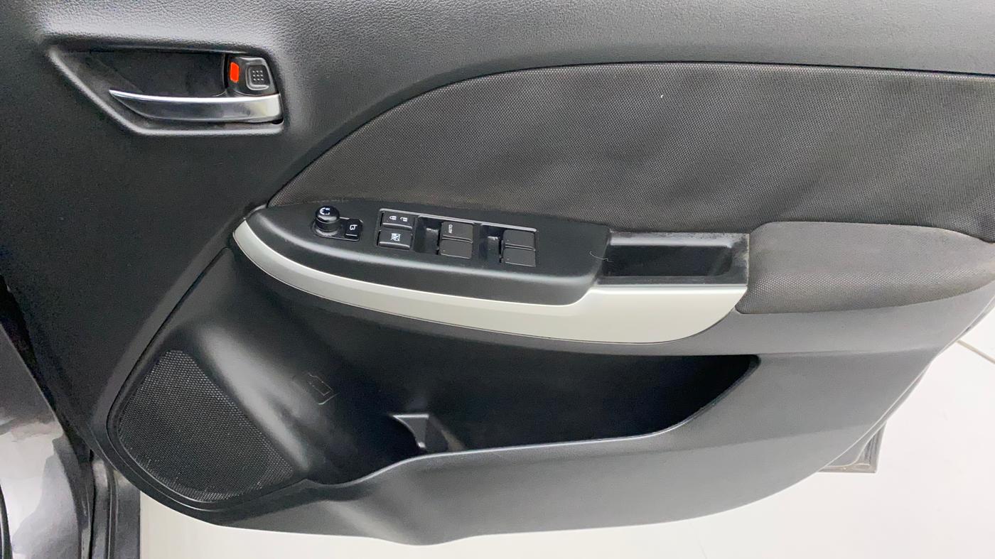 2016 Maruti Baleno ZETA PETROL 1.2, Petrol, Manual, 60,657 km, Driver Side Door Panels Control