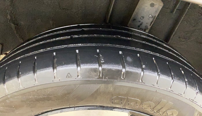 2021 Nissan MAGNITE XV TURBO, Petrol, Manual, 99,687 km, Left Rear Tyre Tread