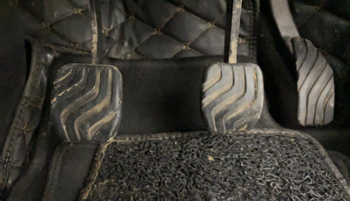 2021 Nissan MAGNITE XV TURBO, Petrol, Manual, 99,687 km, Pedals