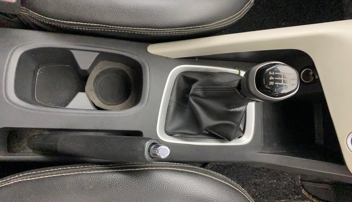 2021 Nissan MAGNITE XV TURBO, Petrol, Manual, 99,687 km, Gear Lever