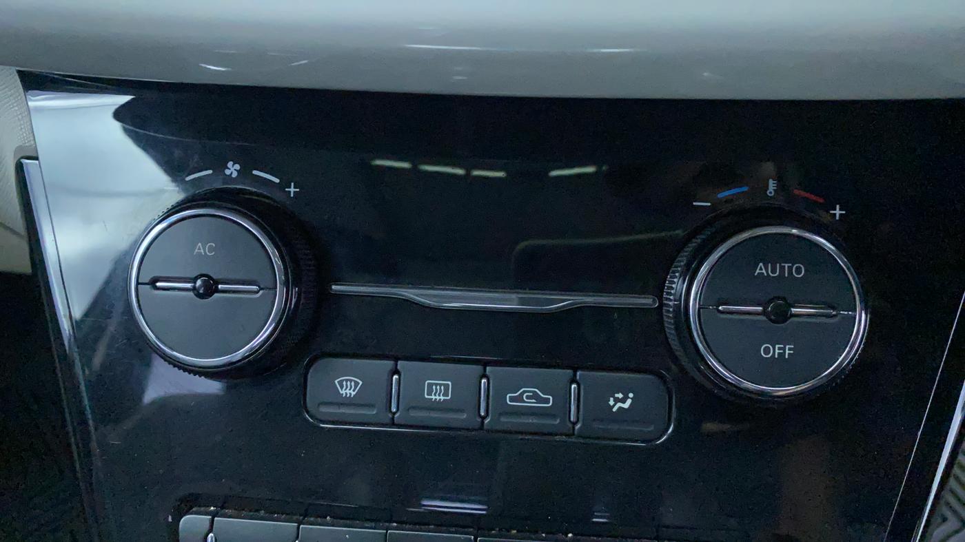 2020 Tata NEXON XZA PLUS SUNROOF DIESEL, Diesel, Automatic, 51,983 km, Automatic Climate Control