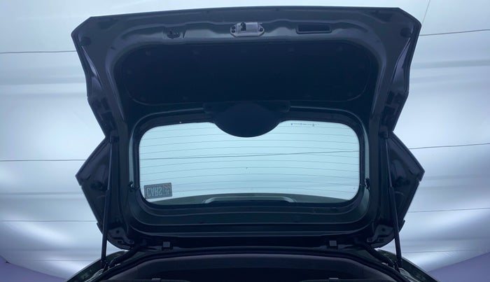 2020 Tata NEXON XZA PLUS SUNROOF DIESEL, Diesel, Automatic, 51,983 km, Boot Door Open