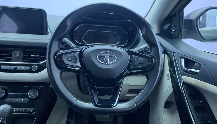 2020 Tata NEXON XZA PLUS SUNROOF DIESEL, Diesel, Automatic, 51,983 km, Steering Wheel Close Up