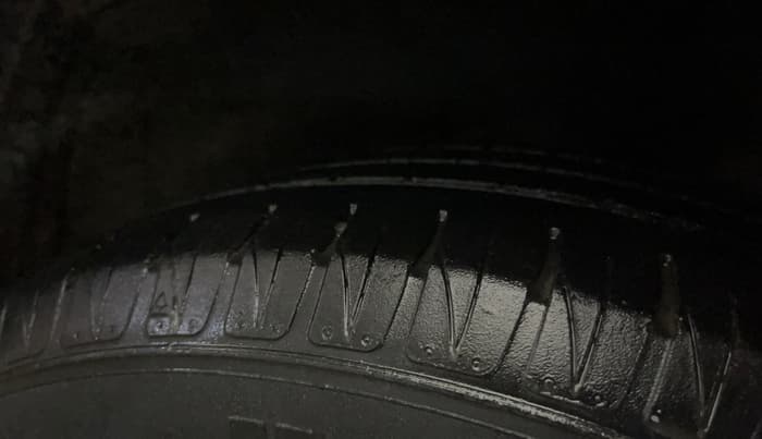 2020 Maruti Vitara Brezza ZXI AT SHVS, Petrol, Automatic, 44,683 km, Left Rear Tyre Tread