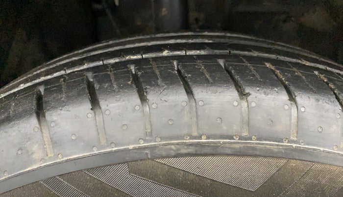 2022 Tata PUNCH PURE MT, Petrol, Manual, 53,407 km, Right Front Tyre Tread