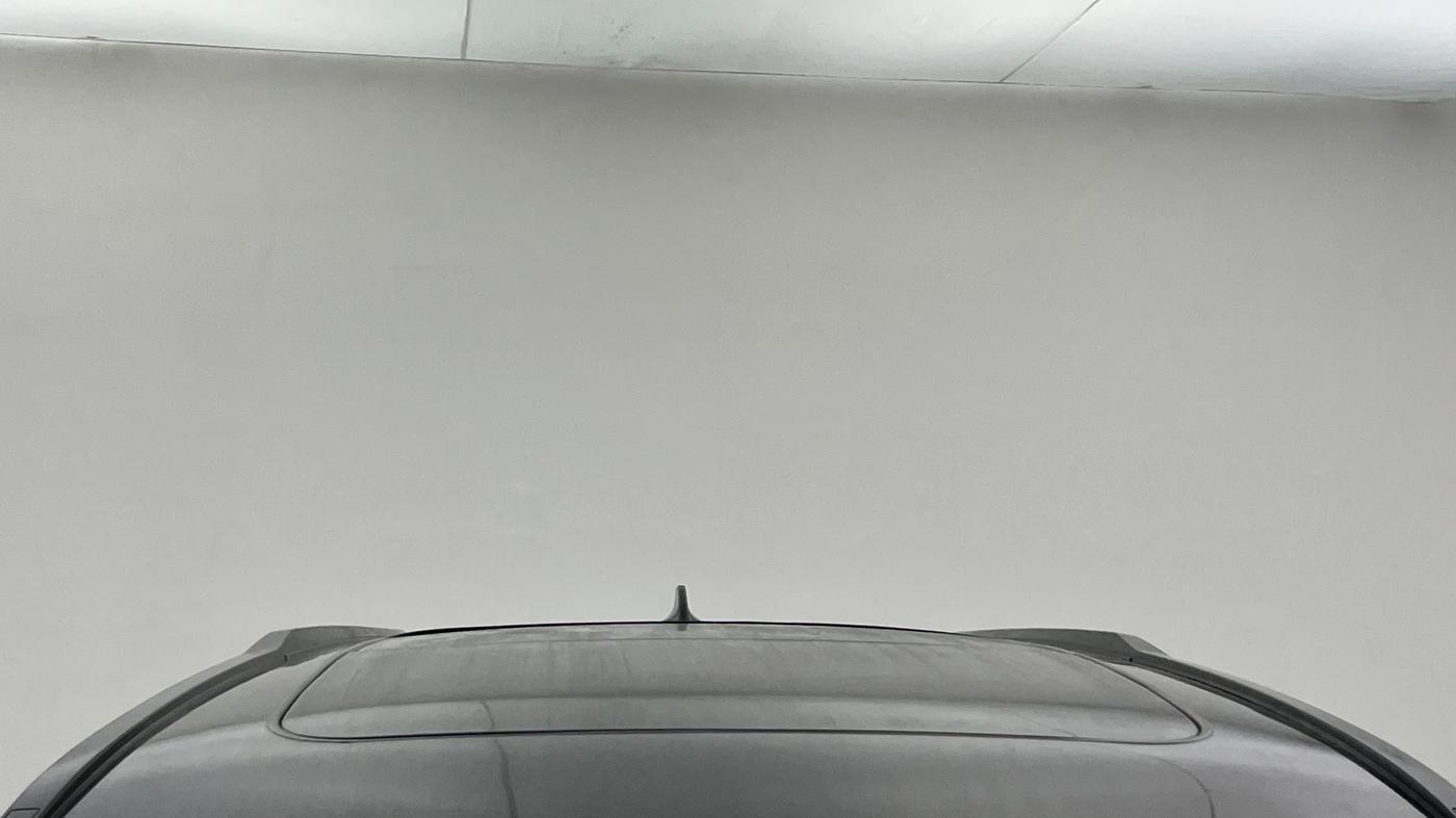 2022 Tata Safari XZ PLUS KAZIRANGA, Diesel, Manual, 25,241 km, Moonroof/ Sunroof
