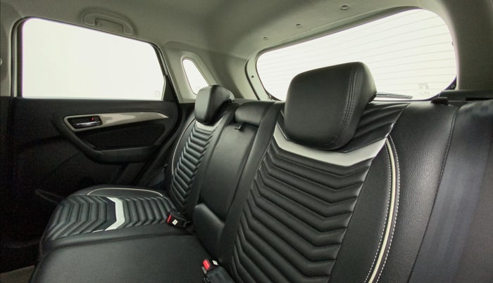 2018 Maruti Vitara Brezza ZDI, Diesel, Manual, 26,500 km, Right Side Rear Door Cabin