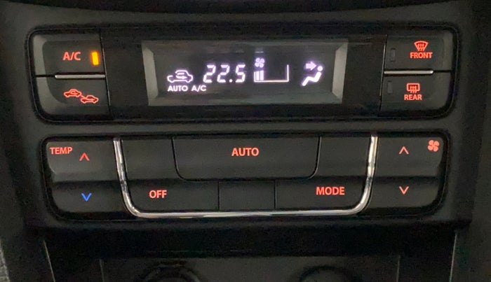 2018 Maruti Vitara Brezza ZDI, Diesel, Manual, 26,500 km, Automatic Climate Control