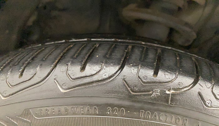 2018 Toyota YARIS VX CVT, Petrol, Automatic, 37,065 km, Left Front Tyre Tread