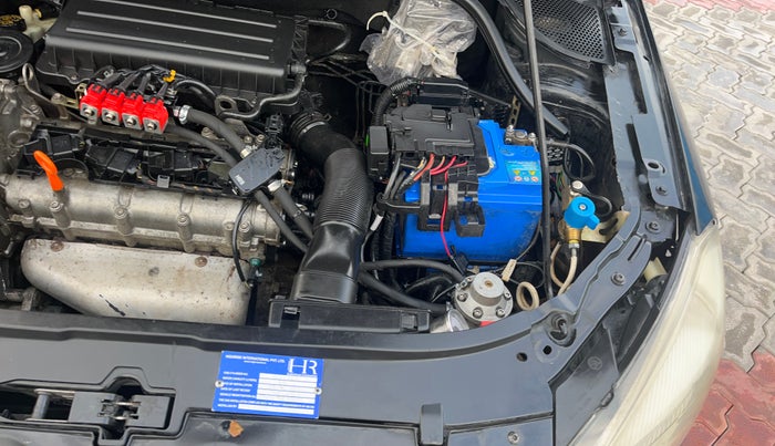 2013 Skoda Rapid ELEGANCE 1.6 MPI AT, CNG, Automatic, 82,117 km, Engine View - Left