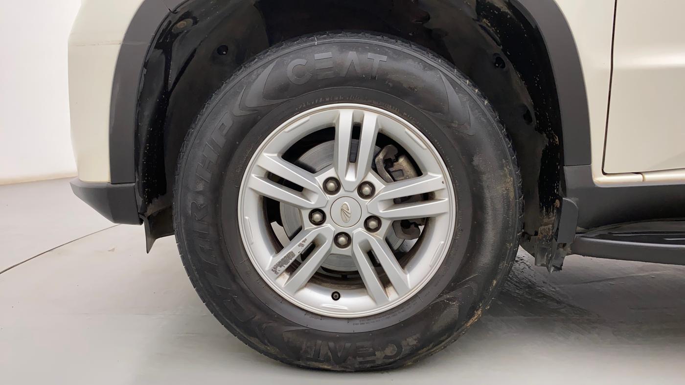 2022 Mahindra BOLERO NEO N 10 (O), Diesel, Manual, 64,550 km, Left Front Wheel