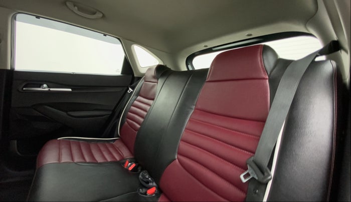 2019 KIA SELTOS HTK PLUS 1.5 DIESEL, Diesel, Manual, 14,562 km, Right Side Rear Door Cabin