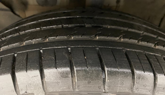 2019 KIA SELTOS HTK PLUS 1.5 DIESEL, Diesel, Manual, 14,562 km, Left Front Tyre Tread
