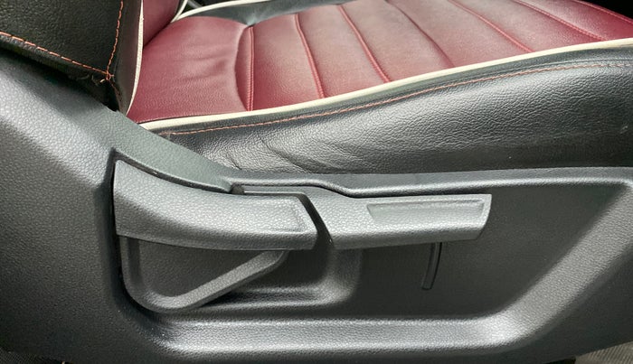 2019 KIA SELTOS HTK PLUS 1.5 DIESEL, Diesel, Manual, 14,562 km, Driver Side Adjustment Panel