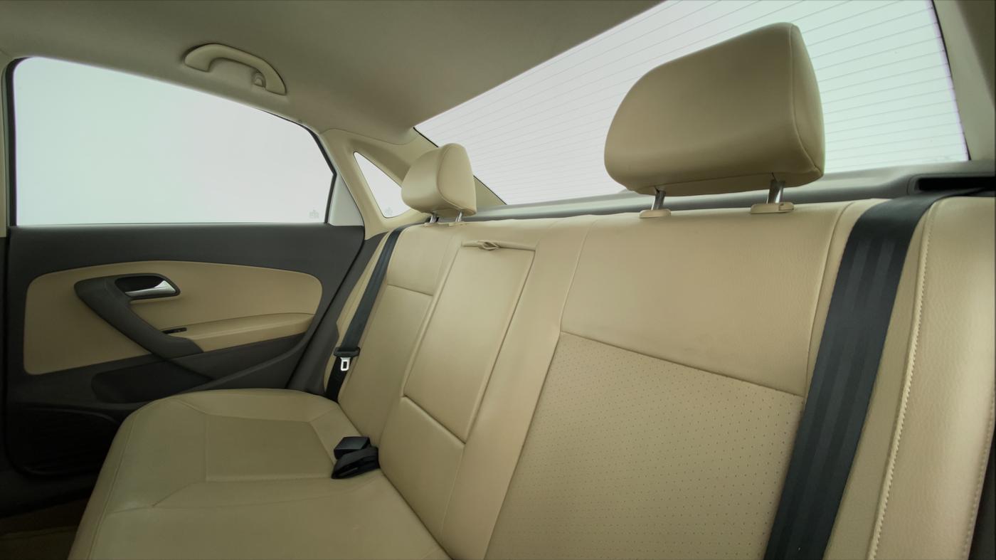2019 Volkswagen Vento HIGHLINE DIESEL, Diesel, Manual, 42,255 km, Right Side Rear Door Cabin