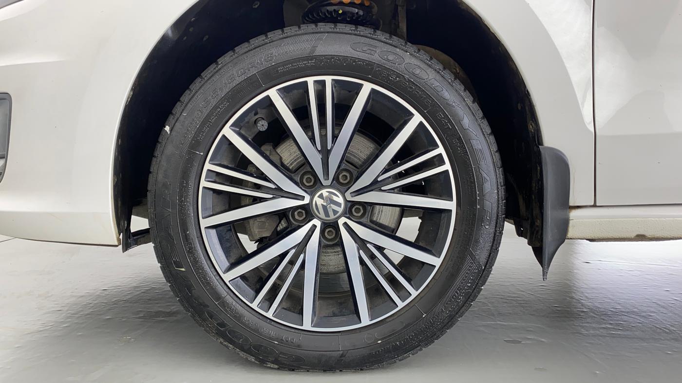 2019 Volkswagen Vento HIGHLINE DIESEL, Diesel, Manual, 42,255 km, Left Front Wheel