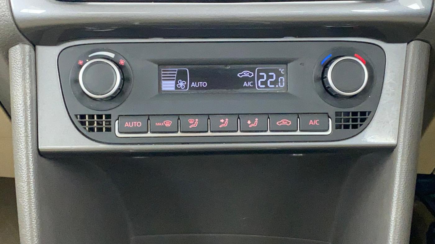 2019 Volkswagen Vento HIGHLINE DIESEL, Diesel, Manual, 42,255 km, Automatic Climate Control