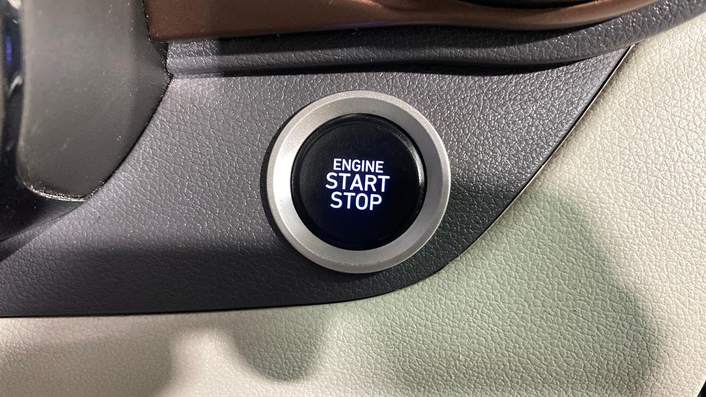 2024 Hyundai AURA SX 1.2, Petrol, Manual, 14,251 km, Keyless Start/ Stop Button