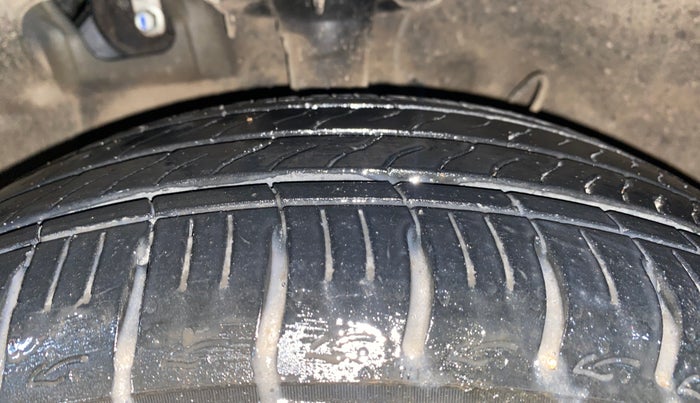 2024 Hyundai AURA SX 1.2, Petrol, Manual, 14,251 km, Left Front Tyre Tread