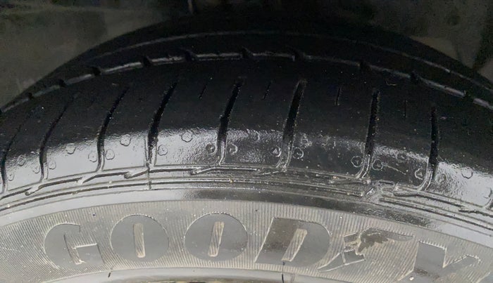 2019 Ford FREESTYLE TREND PLUS 1.5 DIESEL, Diesel, Manual, 19,769 km, Right Front Tyre Tread
