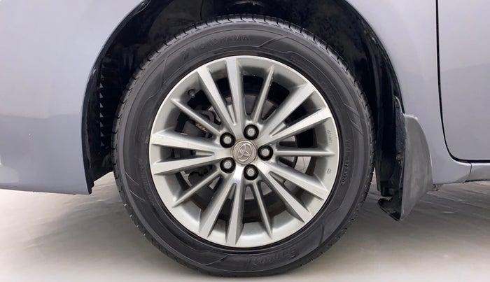 2016 Toyota Corolla Altis VL AT, Petrol, Automatic, 1,37,038 km, Left Front Wheel