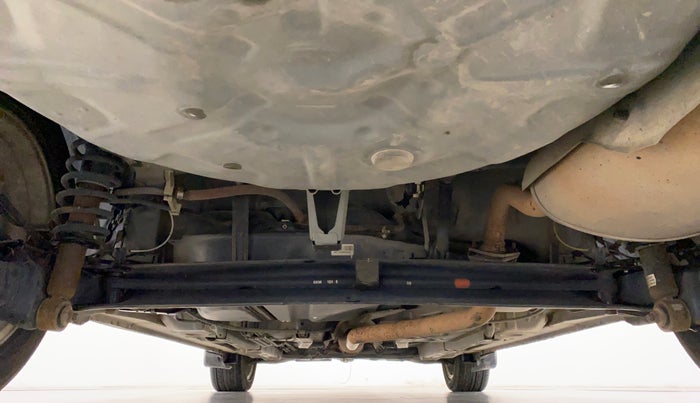 2016 Toyota Corolla Altis VL AT, Petrol, Automatic, 1,37,038 km, Rear Underbody