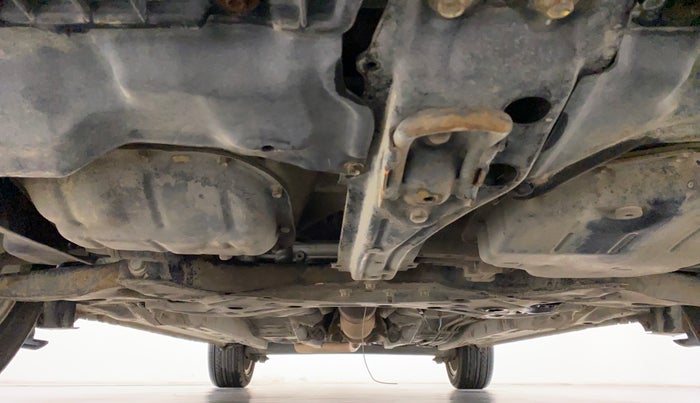 2016 Toyota Corolla Altis VL AT, Petrol, Automatic, 1,37,038 km, Front Underbody