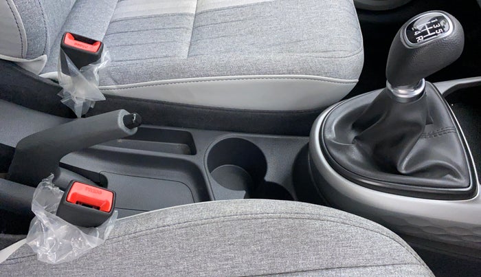 2022 Hyundai GRAND I10 NIOS SPORTZ 1.2 KAPPA VTVT CNG, CNG, Manual, 2,383 km, Gear Lever