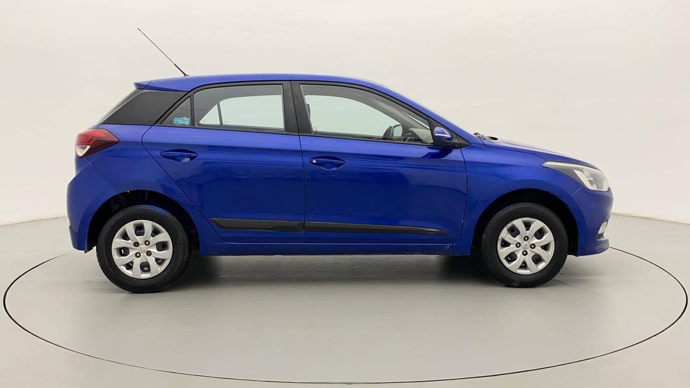 2017 Hyundai Elite i20 SPORTZ 1.2, Petrol, Manual, 81,832 km, Right Side View