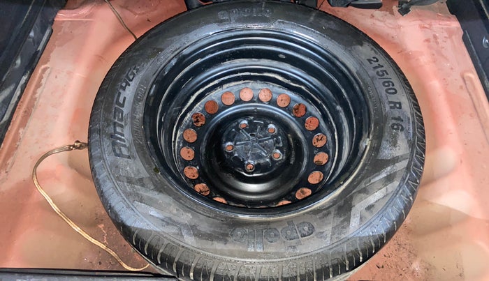 2018 Maruti Vitara Brezza ZDI PLUS, Diesel, Manual, 1,44,919 km, Spare Tyre