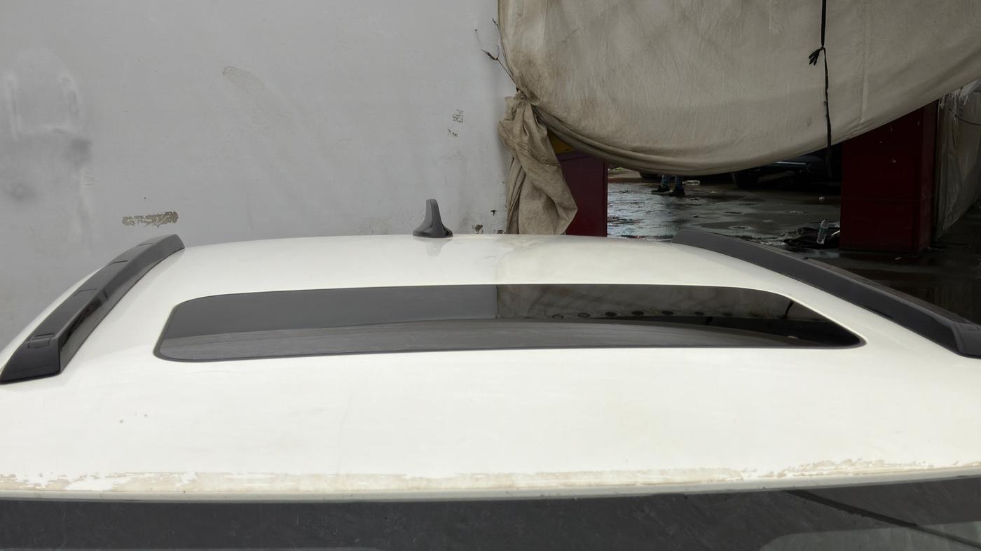 2023 Tata PUNCH ACCOMPLISHED DAZZLE SUNROOF CNG MT, CNG, Manual, 81,360 km, Moonroof/ Sunroof