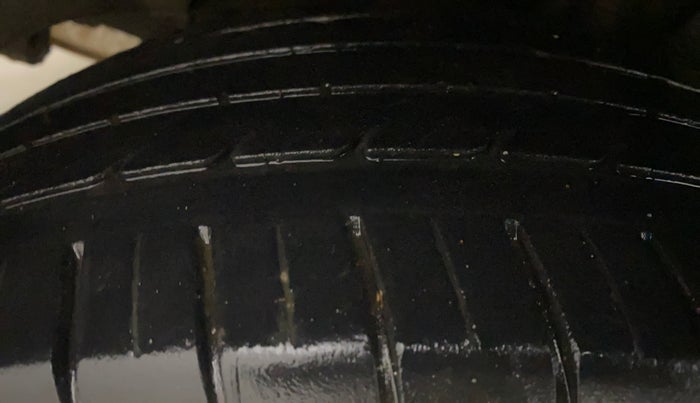 2021 KIA SELTOS HTX 1.5 PETROL, Petrol, Manual, 26,323 km, Right Rear Tyre Tread