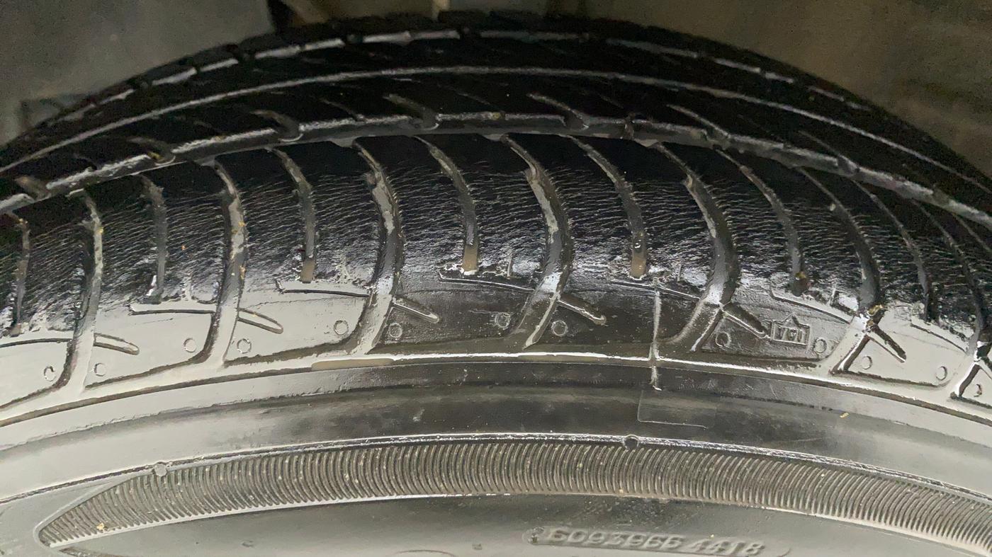 2019 Maruti New Wagon-R ZXI 1.2 old, Petrol, Manual, 8,041 km, Left Front Tyre Tread