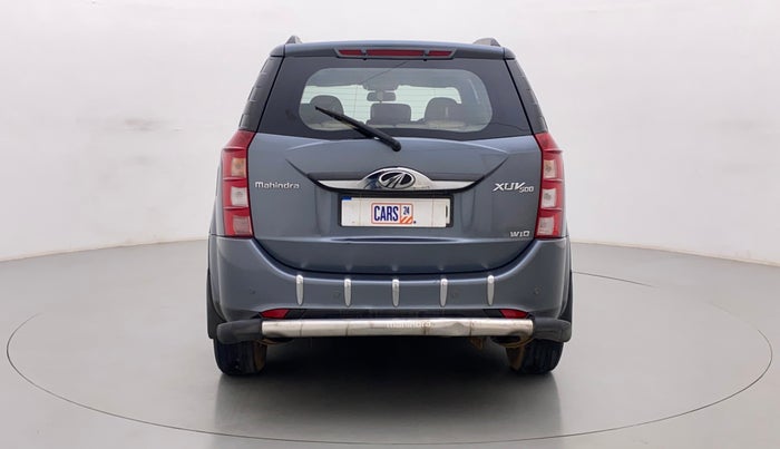 2016 Mahindra XUV500 W10, Diesel, Manual, 74,471 km, Back/Rear