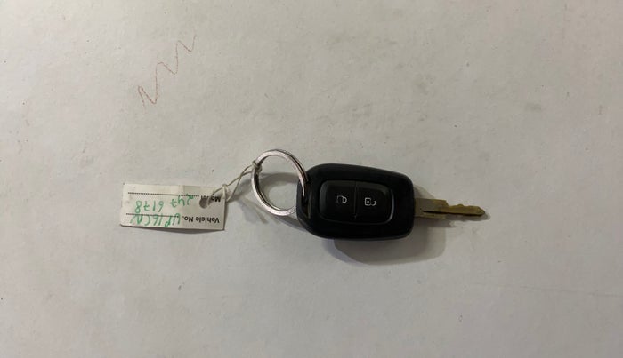 2019 Renault Kwid RXL, Petrol, Manual, 64,436 km, Key Close Up