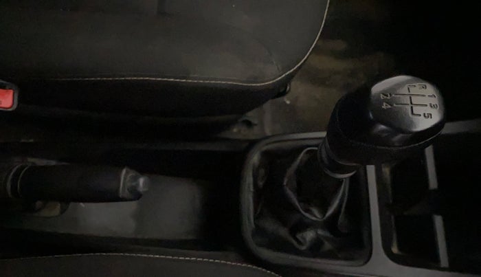 2019 Renault Kwid RXL, Petrol, Manual, 64,436 km, Gear Lever