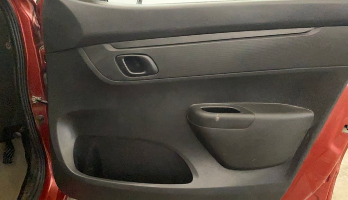 2019 Renault Kwid RXL, Petrol, Manual, 64,436 km, Driver Side Door Panels Control