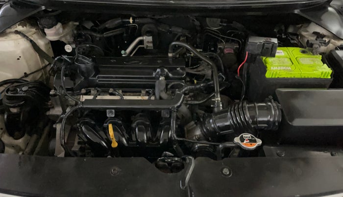 2015 Hyundai i20 Active 1.2 SX, Petrol, Manual, 65,480 km, Engine View