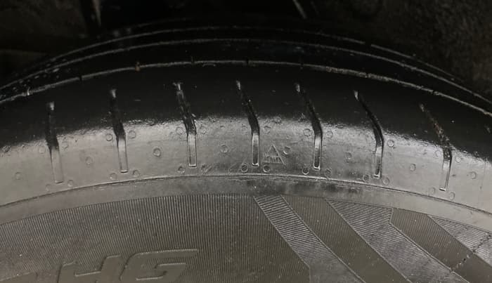 2023 Hyundai VENUE S 1.2, Petrol, Manual, 89,569 km, Right Rear Tyre Tread