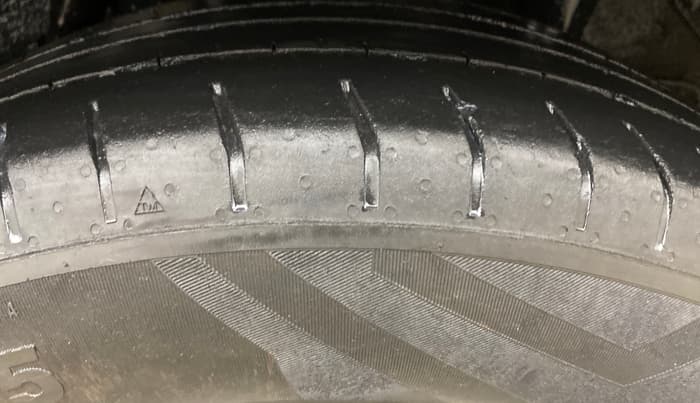 2023 Hyundai VENUE S 1.2, Petrol, Manual, 89,569 km, Left Rear Tyre Tread