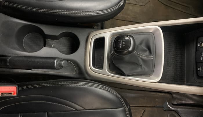 2023 Hyundai VENUE S 1.2, Petrol, Manual, 89,569 km, Gear Lever