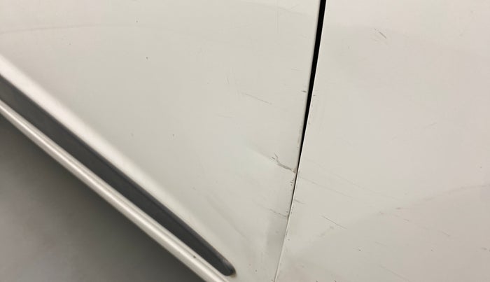 2018 Hyundai Grand i10 ASTA U2 1.2 CRDI, Diesel, Manual, 98,742 km, Driver-side door - Slightly dented