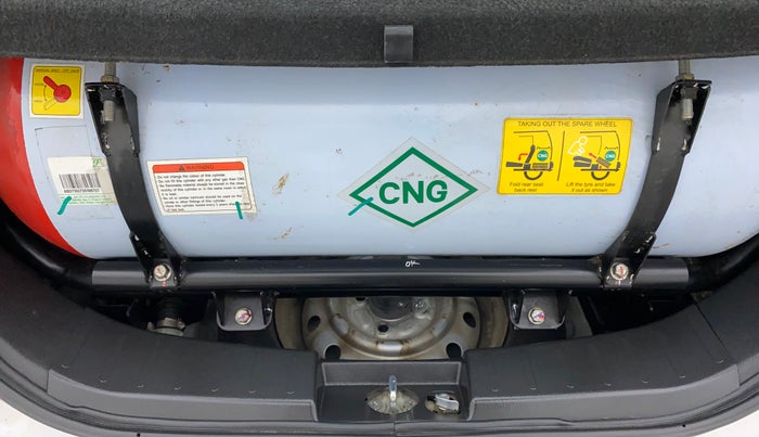 2015 Maruti Wagon R 1.0 LXI CNG AVANCE LIMITED EDITION, CNG, Manual, 1,06,102 km, Boot Inside