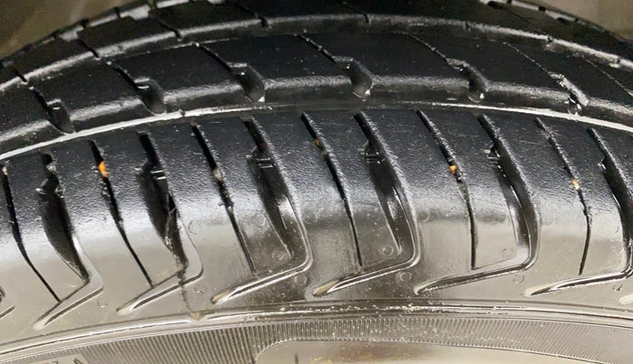 2023 Maruti Alto K10 VXI, Petrol, Manual, 7,391 km, Right Front Tyre Tread