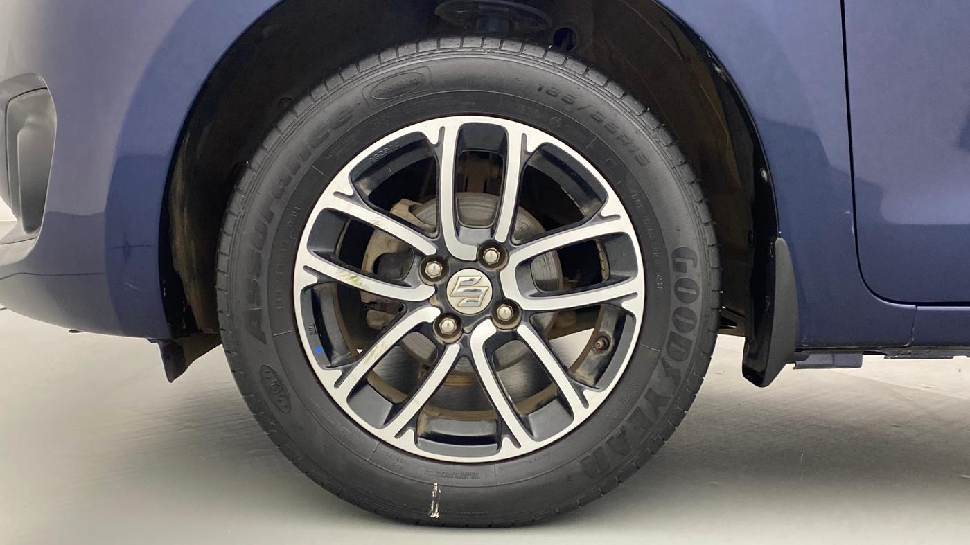 2018 Maruti Swift ZDI +, Diesel, Manual, 67,059 km, Left Front Wheel