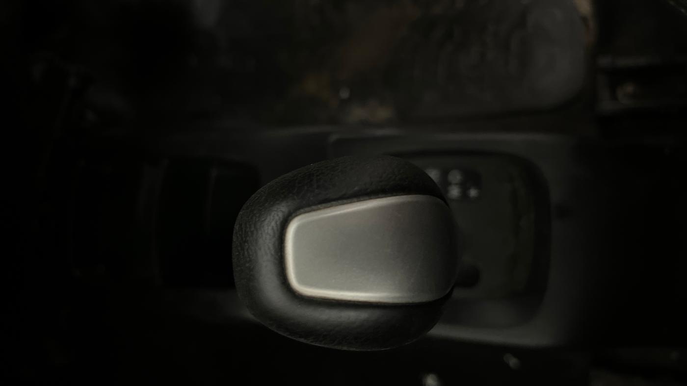 2016 Maruti Wagon R 1.0 VXI AMT, CNG, Automatic, 74,439 km, Gear Lever
