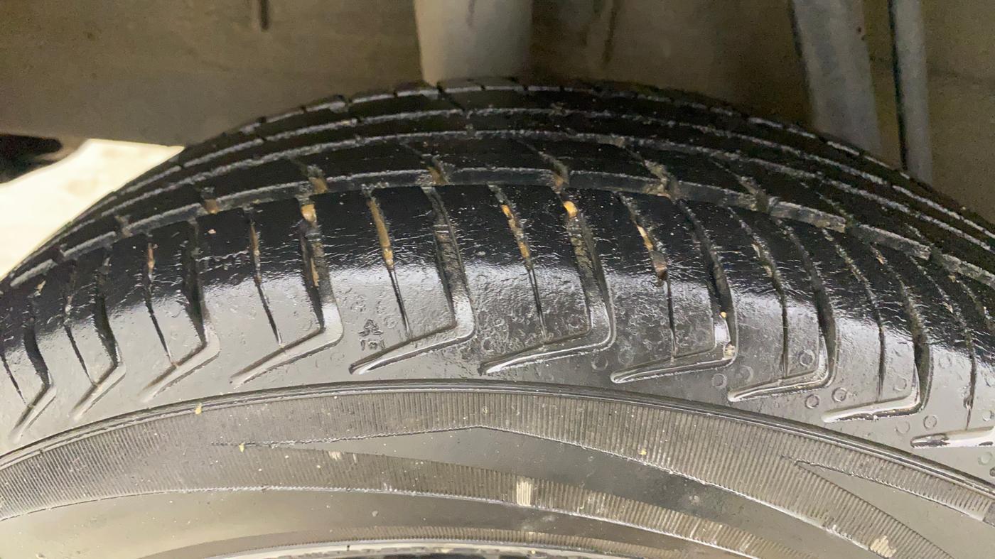 2018 Renault Kwid CLIMBER 1.0, Petrol, Manual, 1,13,343 km, Right Rear Tyre Tread